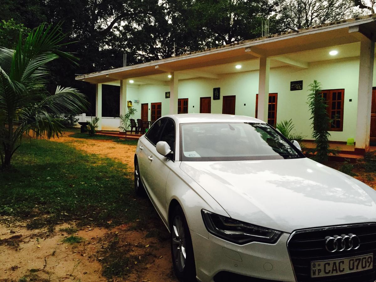 Punkalasa Tourist Lodge Anuradhapura Exterior foto
